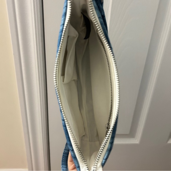 Brandy Melville blue shoulder bag - Picture 2 of 2